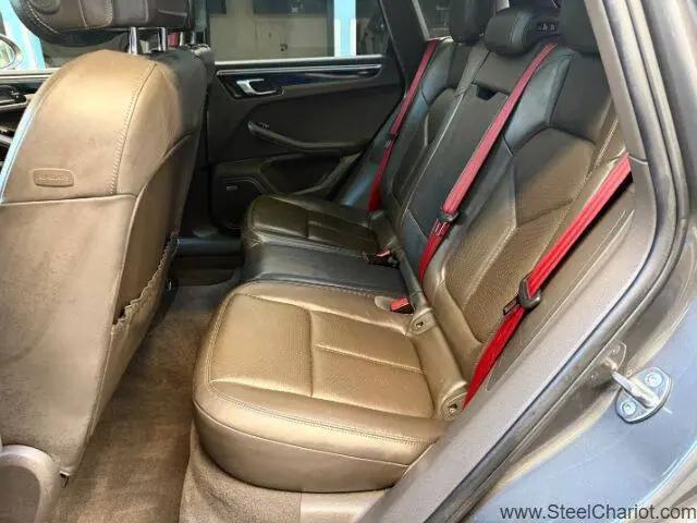 2018 Porsche Macan Sport Edition