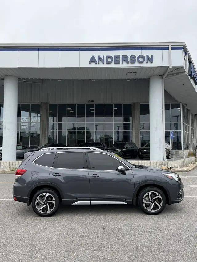 2023 Subaru Forester Touring
