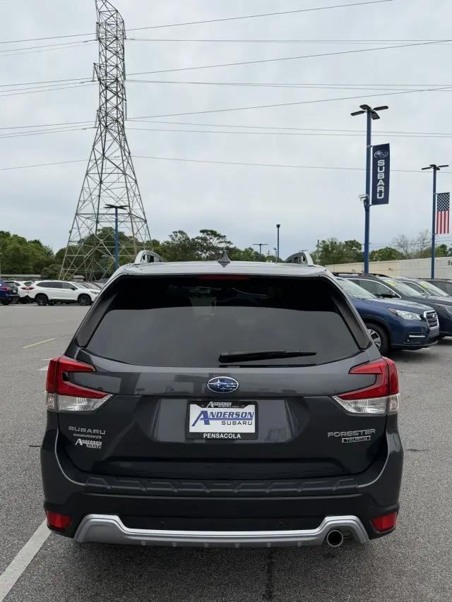 2023 Subaru Forester Touring