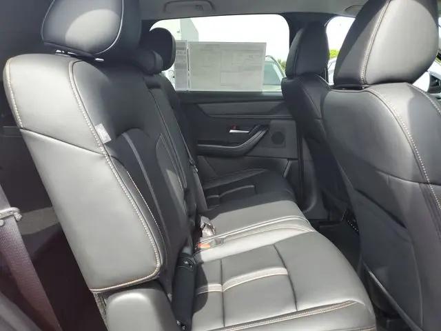 2026 Mazda CX-70 SC
