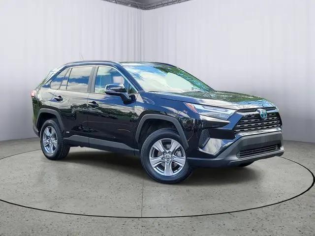 2024 Toyota RAV4 Hybrid XLE for sale in Battle Creek, MI