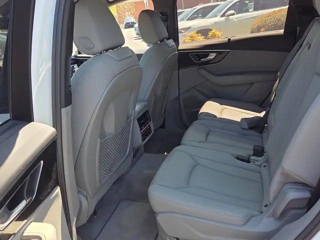 2021 Audi Q7 Prestige 55 TFSI quattro Tiptronic