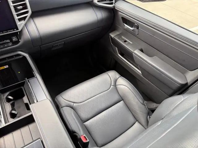 2024 Toyota Tundra Platinum 4WD