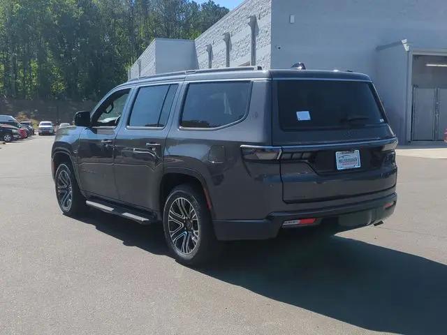 2026 Jeep Grand Wagoneer 4x4