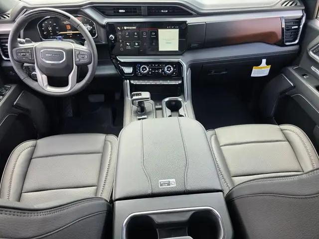 2026 GMC Sierra 1500 Crew Cab, Short Bed, Denali, 4WD