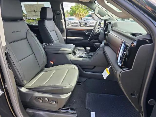 2026 GMC Sierra 1500 Crew Cab, Short Bed, Denali, 4WD