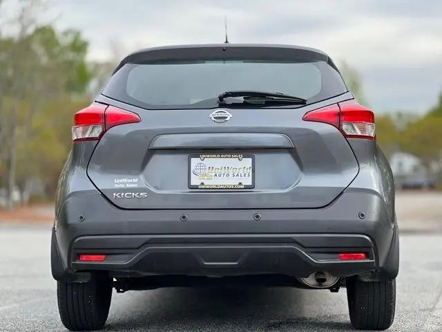 2020 Nissan Kicks S Xtronic CVT