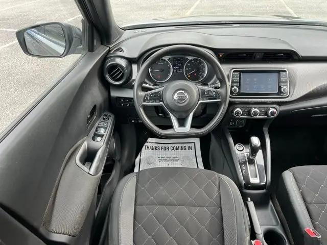 2020 Nissan Kicks S Xtronic CVT