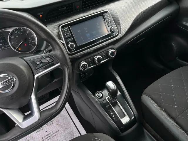 2020 Nissan Kicks S Xtronic CVT