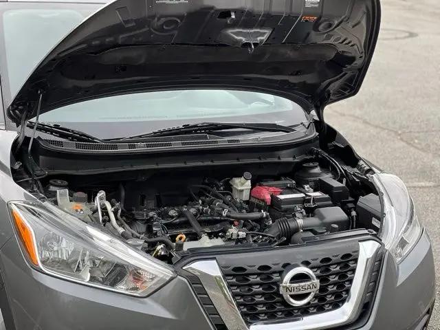 2020 Nissan Kicks S Xtronic CVT