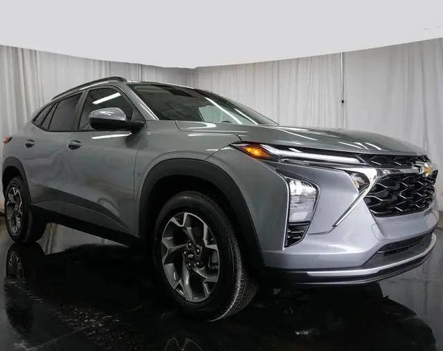 2026 Chevrolet Trax FWD LT