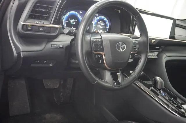 2025 Toyota Crown XLE