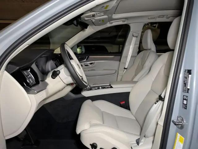 2026 Volvo XC90 Plug-In Hybrid Ultra, T8 AWD, Electric/Gasoline, Bright, 7 Seats
