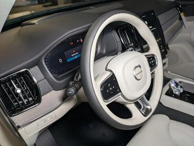 2026 Volvo XC90 Plug-In Hybrid Ultra, T8 AWD, Electric/Gasoline, Bright, 7 Seats