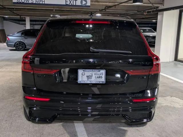2026 Volvo XC60 Plug-In Hybrid Black Edition Ultra, T8 AWD Electric/Gasoline, Dark