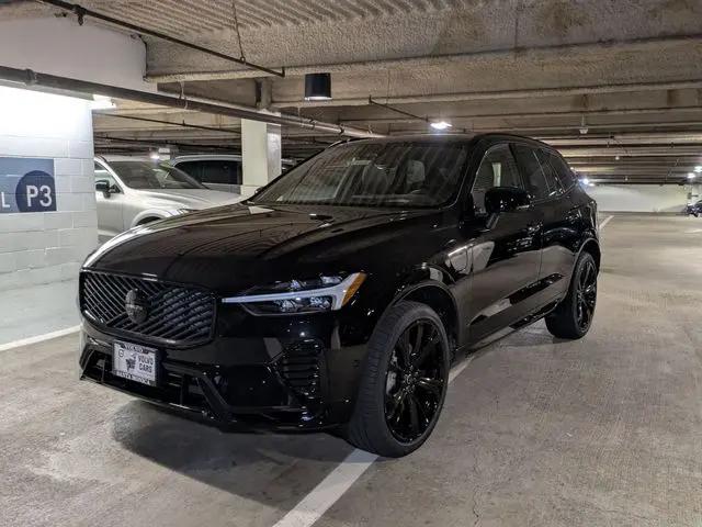 2026 Volvo XC60 Plug-In Hybrid Black Edition Ultra, T8 AWD Electric/Gasoline, Dark