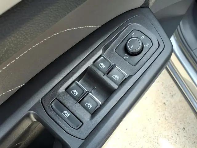 2023 Volkswagen Atlas 3.6L V6 SEL Premium R-Line