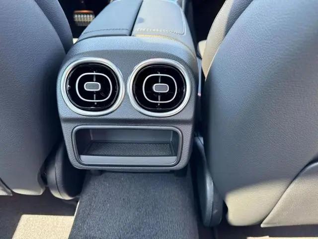 2026 Mercedes-Benz C-CLASS C 300 C 300