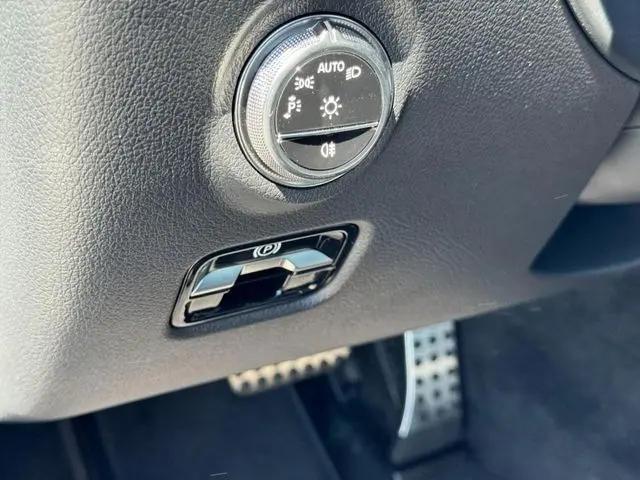 2026 Mercedes-Benz C-CLASS C 300 C 300