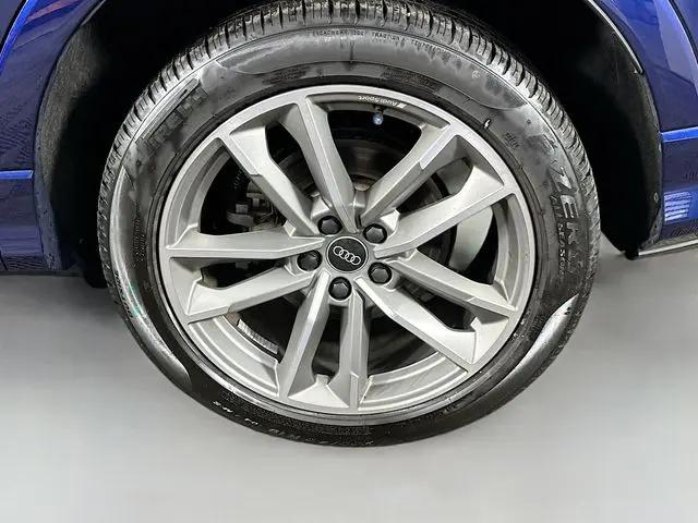 2022 Audi Q3 Premium 45 TFSI S line quattro Tiptronic