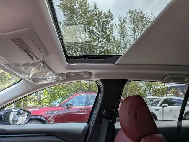 2026 Mazda CX-50 Hybrid Premium Plus