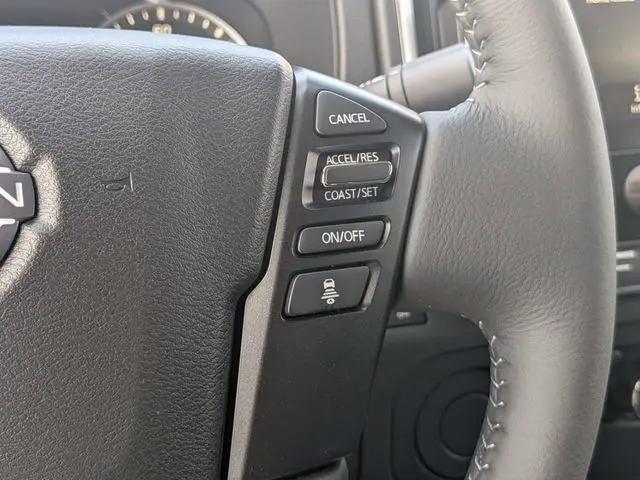 2026 Nissan Frontier Crew Cab SV 4x2