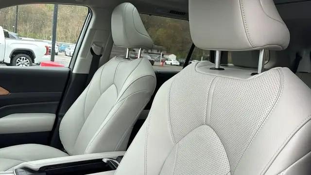 2025 Toyota Grand Highlander Limited