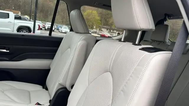 2025 Toyota Grand Highlander Limited