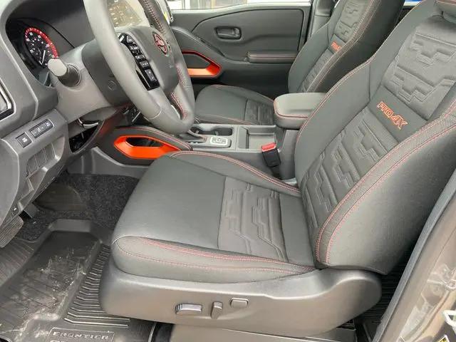 2026 Nissan Frontier Crew Cab PRO-4X 4x4