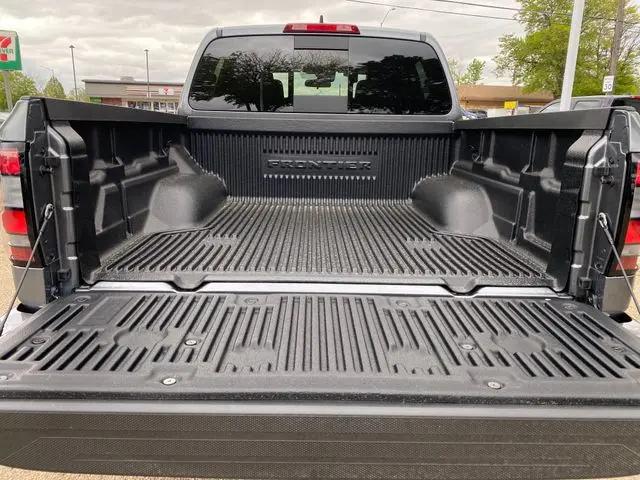 2026 Nissan Frontier Crew Cab PRO-4X 4x4