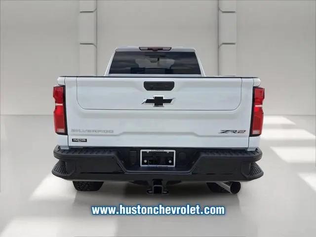 2026 Chevrolet Silverado 2500HD Crew Cab, Standard Bed, XR2, 4WD