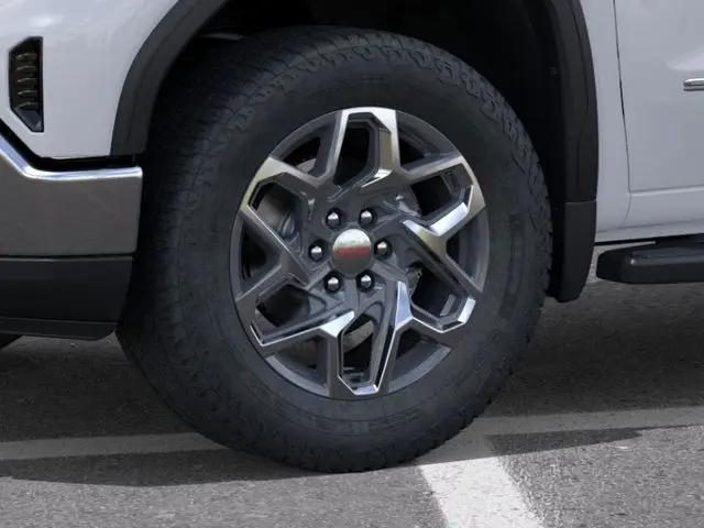 2026 GMC Sierra 1500 Crew Cab, Short Bed, SLT, 4WD