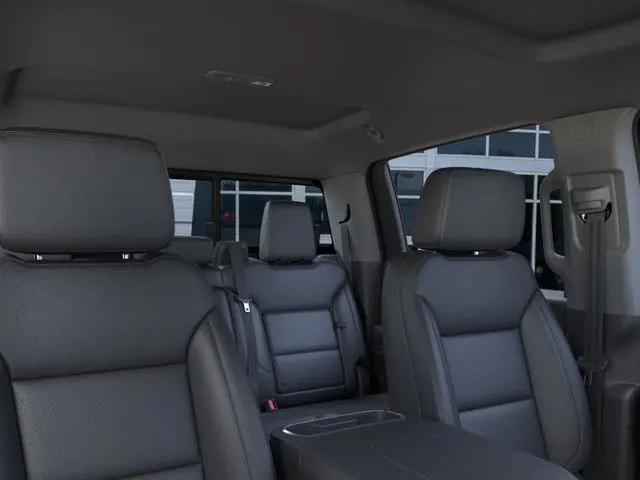 2026 GMC Sierra 1500 Crew Cab, Short Bed, SLT, 4WD