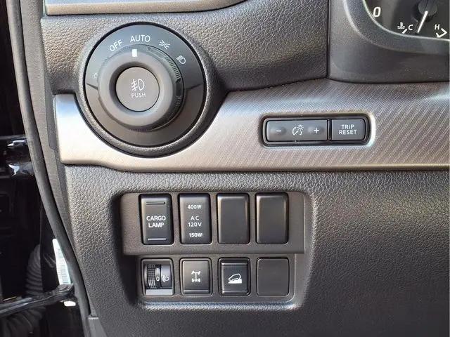 2024 Nissan Titan XD Crew Cab PRO-4X 4x4