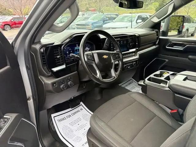 2025 Chevrolet Silverado 2500HD 4WD Crew Cab Long Bed LT