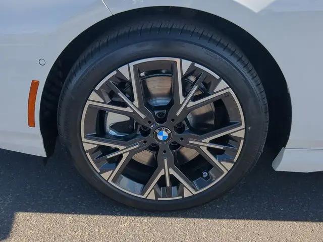 2025 BMW Coupe xDrive