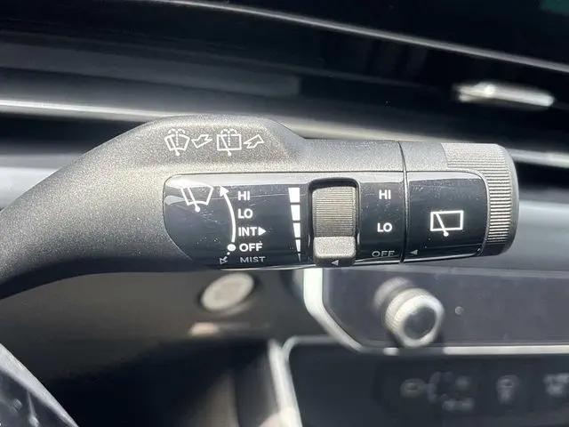 2026 Kia Carnival MPV LX