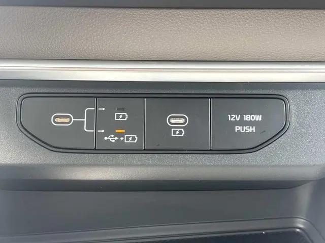 2026 Kia Carnival MPV LX