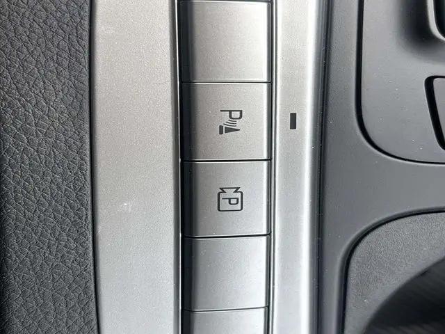2026 Kia Carnival MPV LX