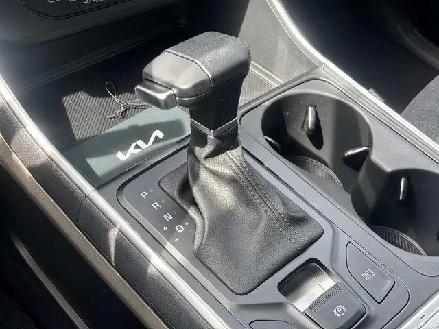 2026 Kia Carnival MPV LX