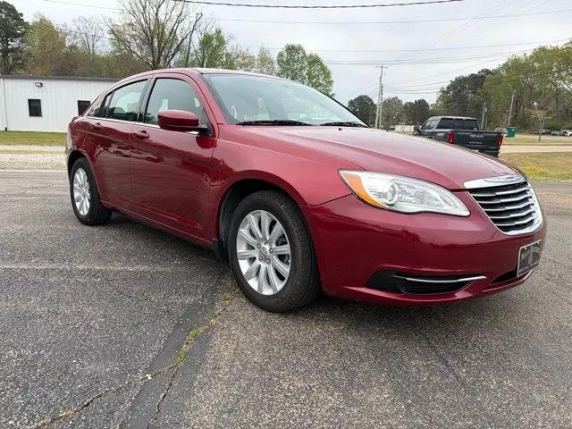 2013 Chrysler 200 Touring