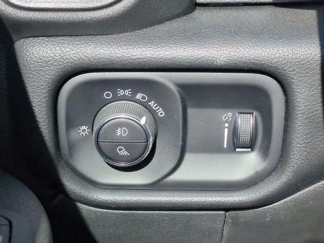 2026 Ram 3500 Tradesman/Big Horn