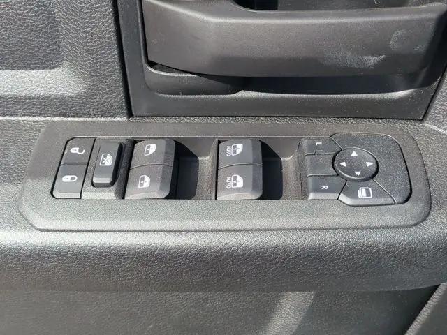 2026 Ram 3500 Tradesman/Big Horn