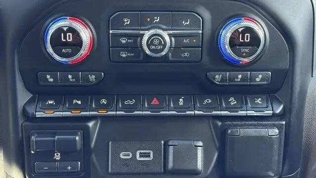 2020 GMC Sierra 1500 4WD Crew Cab Short Box Denali