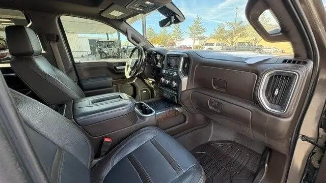 2020 GMC Sierra 1500 4WD Crew Cab Short Box Denali
