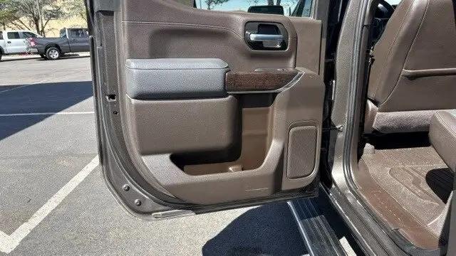 2020 GMC Sierra 1500 4WD Crew Cab Short Box Denali