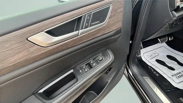 2026 Volkswagen Atlas SEL Premium R-Line