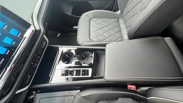 2026 Volkswagen Atlas SEL Premium R-Line