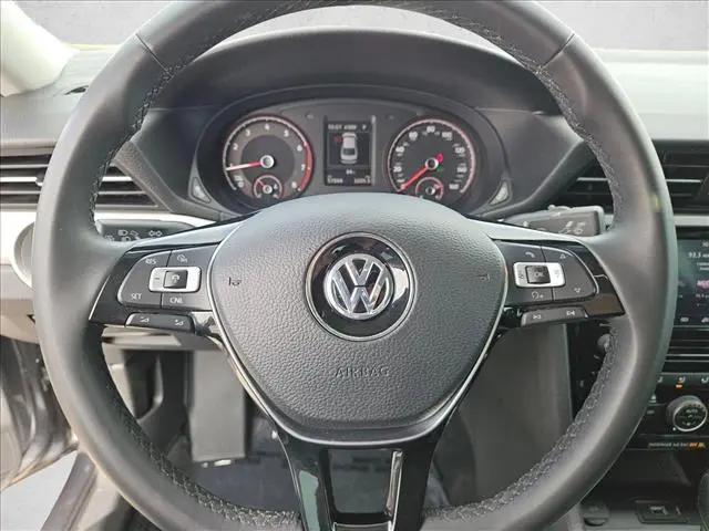 2022 Volkswagen Passat 2.0T SE