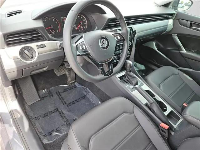 2022 Volkswagen Passat 2.0T SE